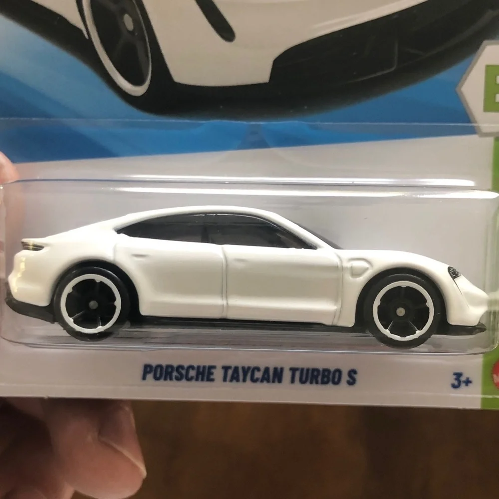 Mattel Hot Wheels White Porsche Taycan Turbo S